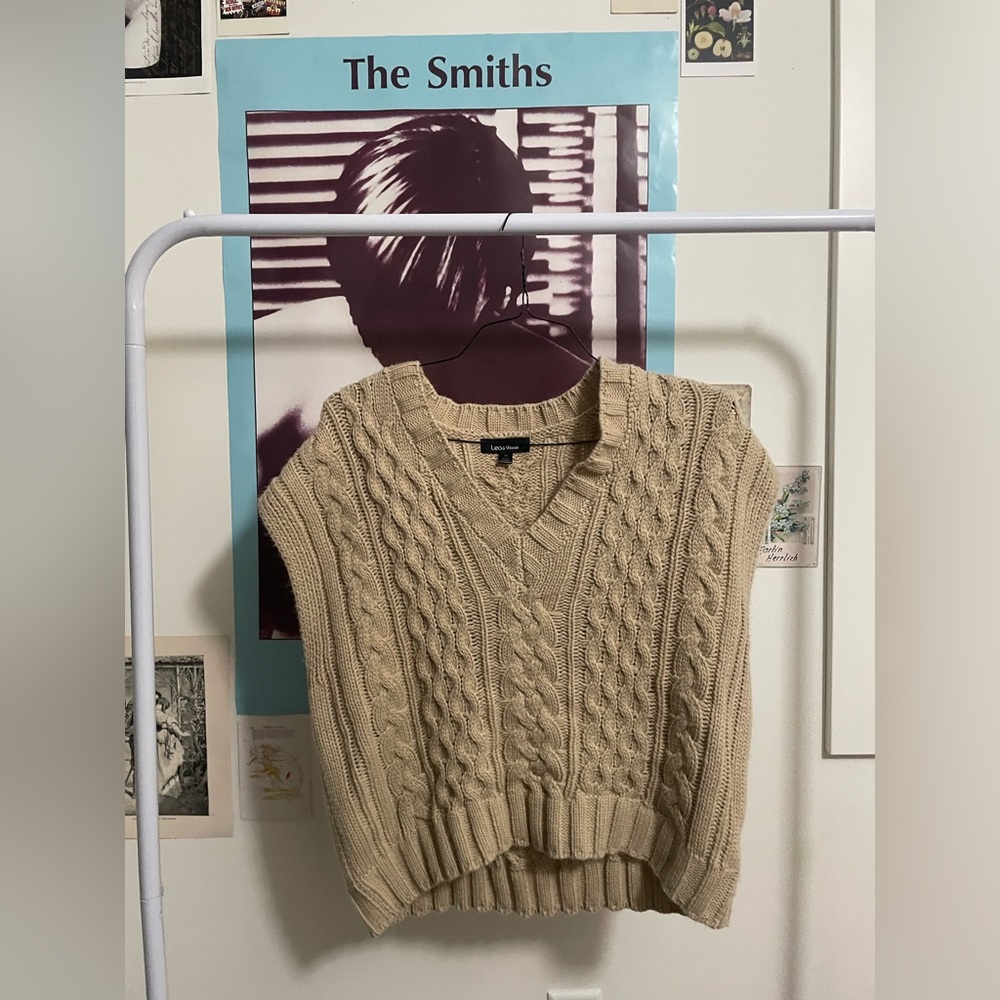 sweater vest